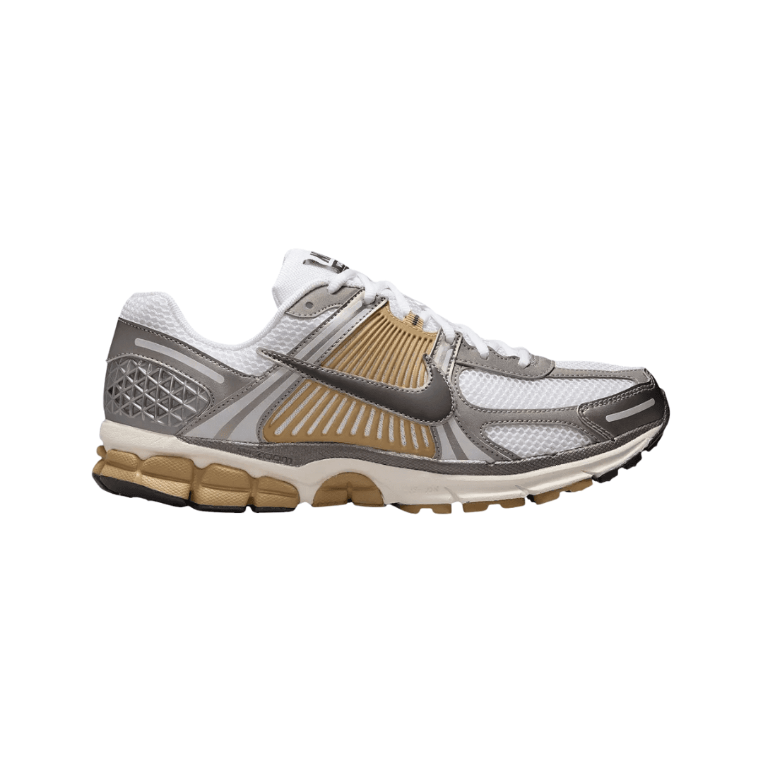 Nike Men's Zoom Vomero 5 Shoes